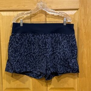 Athleta Blue and Gray Patterned Athletic Shorts size 16 Trekkie north printed